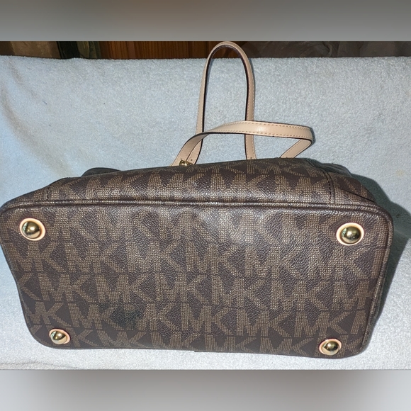 Michael Kors East West Jet Set signature logo tote bag - Picture 5 of 13